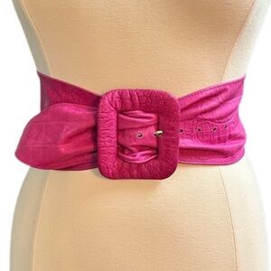 Vibrant Magenta Women's leather belt with Textured Design vintage